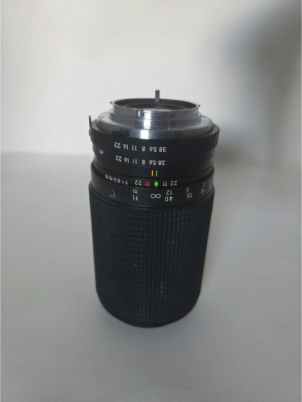 Quantaray Auto Zoom 80–200mm F3.8–4.5 Lens Multi-Coated Manual Focus